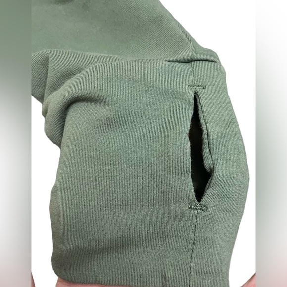 Latched Mama Green Hoodie Top - Picture 4 of 9